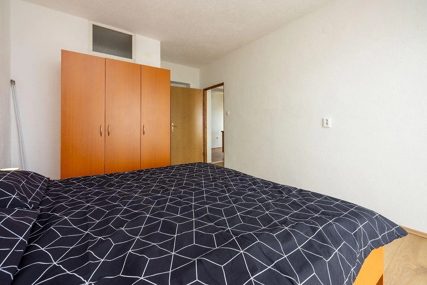 Modernes Apartment Nur 300 Meter Zum Strand Mit Meerblick, Pool, Grill - Hundefreundlich Novi Vinodolski