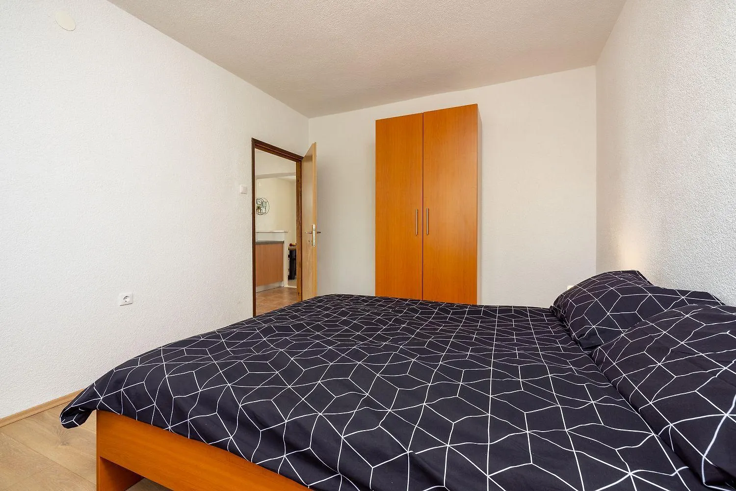 Modernes Apartment Nur 300 Meter Zum Strand Mit Meerblick, Pool, Grill - Hundefreundlich Novi Vinodolski