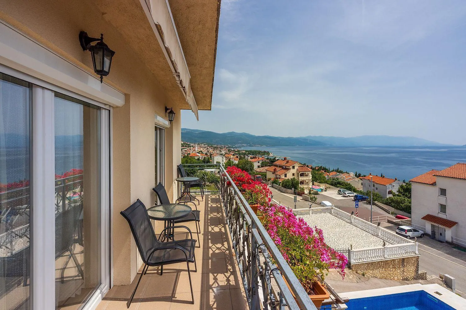 Modernes Apartment Nur 300 Meter Zum Strand Mit Meerblick, Pool, Grill - Hundefreundlich Novi Vinodolski 0*,  Croatia